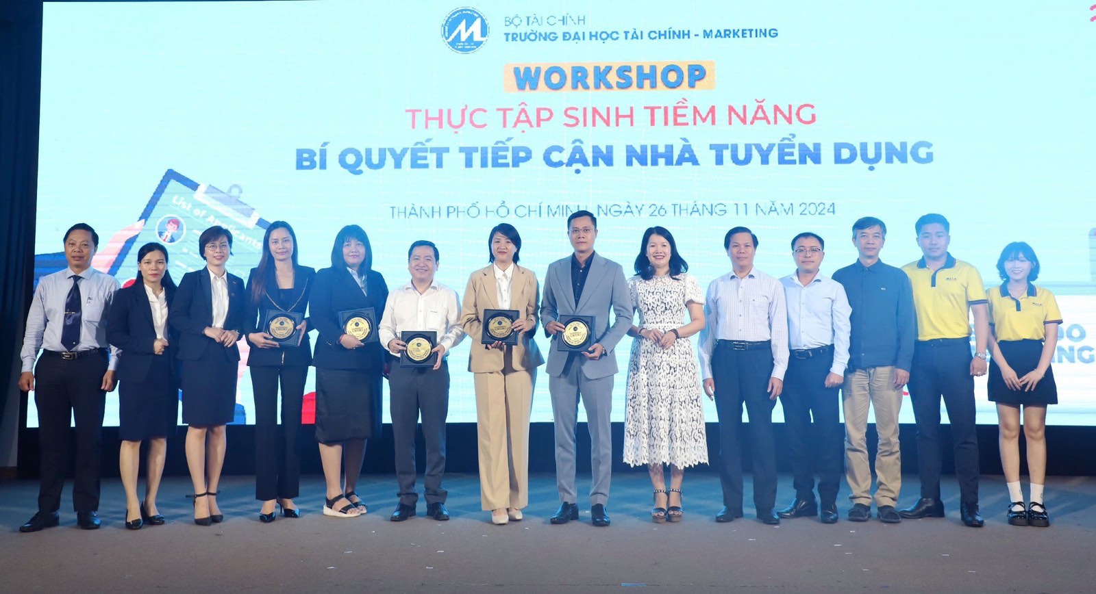 Luật sư Phương Thảo chia sẻ bí quyết chinh phục nhà tuyển dụng tại UFM