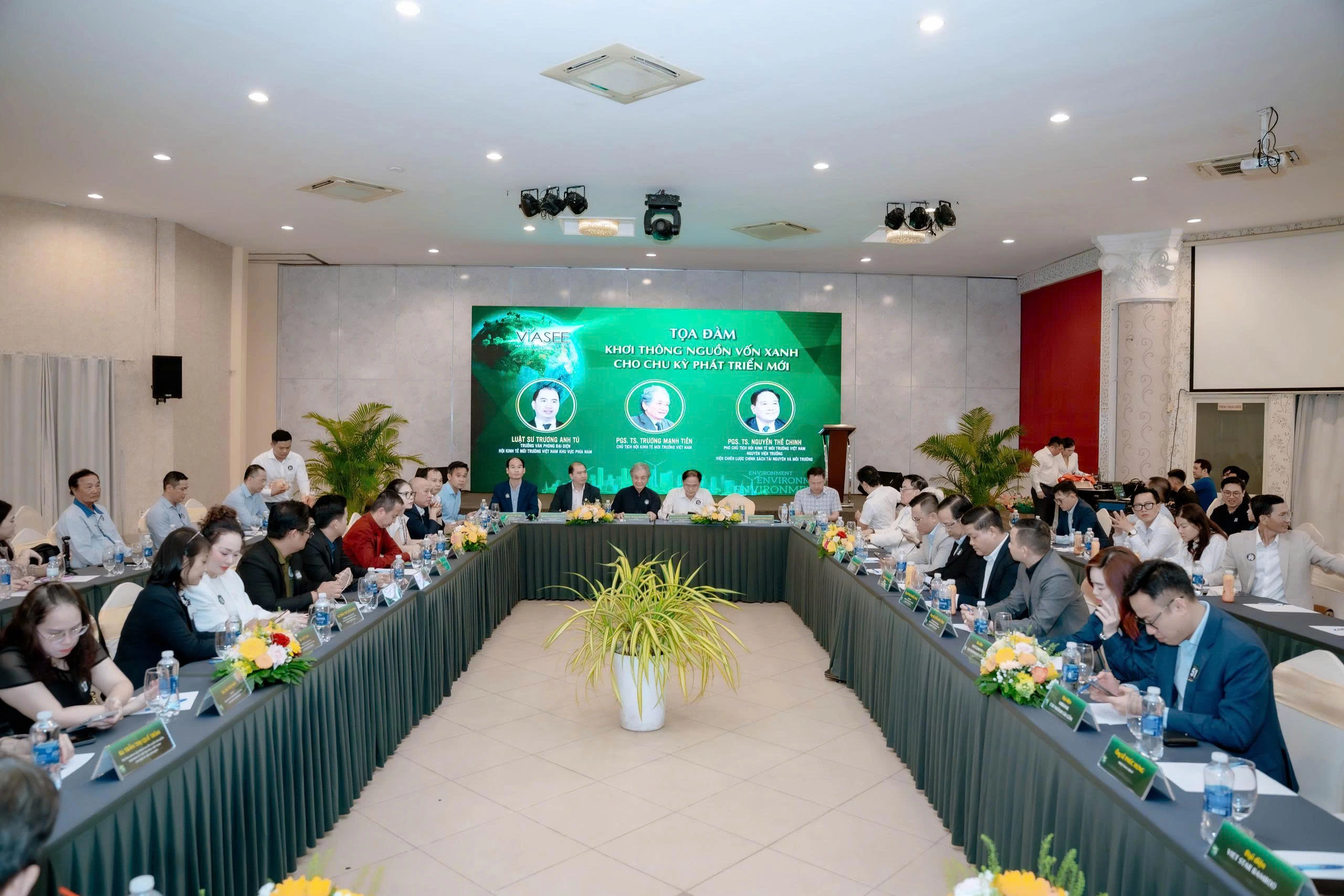 Nguồn vốn xanh là gì? Vì sao doanh nghiệp khó tiếp cận dù cơ hội rất lớn?